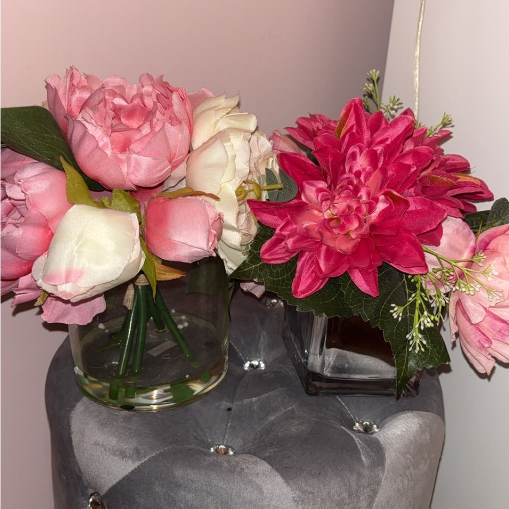 Pink Floral Arrangement bundle